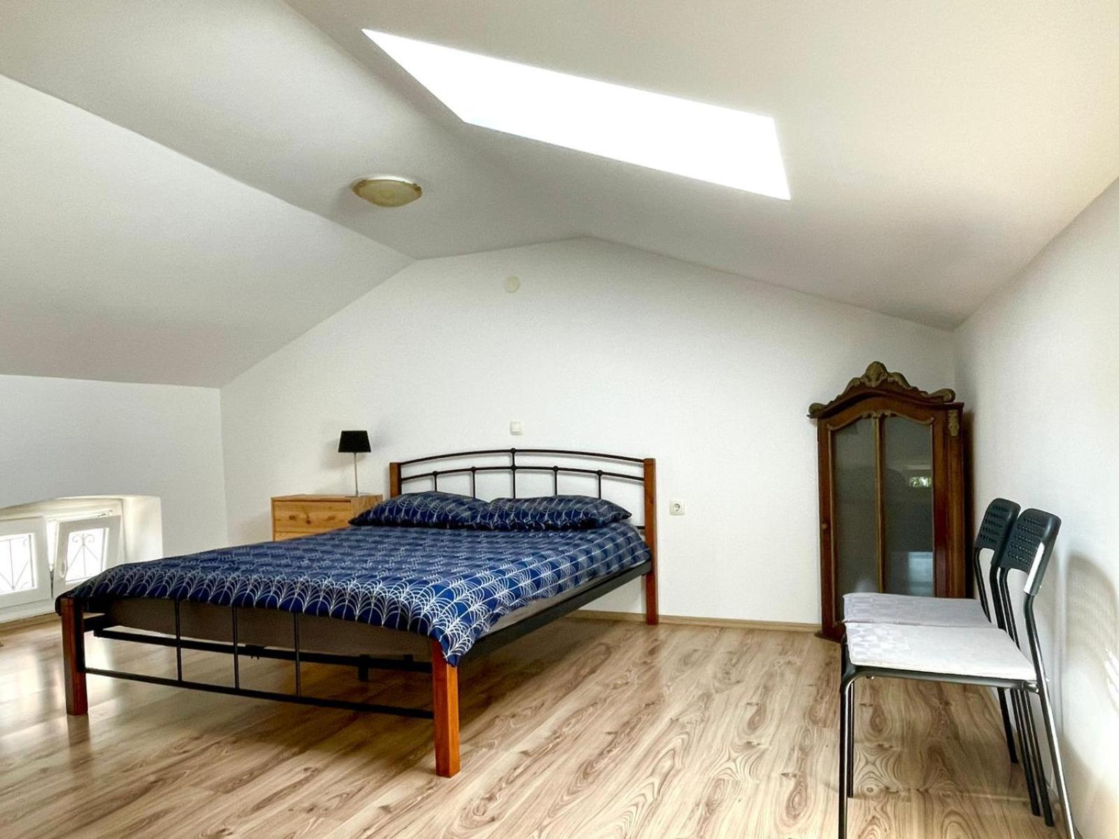 קריקווניצה Apartmani Mauro Sa Terasom מראה חיצוני תמונה