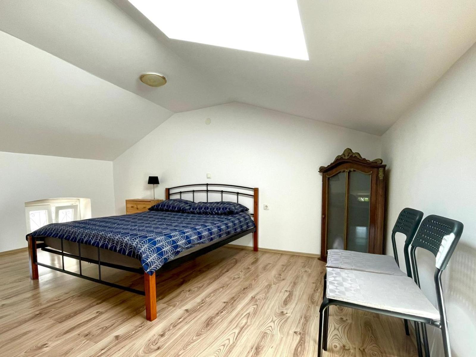 קריקווניצה Apartmani Mauro Sa Terasom מראה חיצוני תמונה